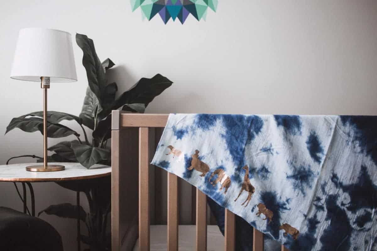 DIY Muslin Swaddle Blanket – Safari Theme