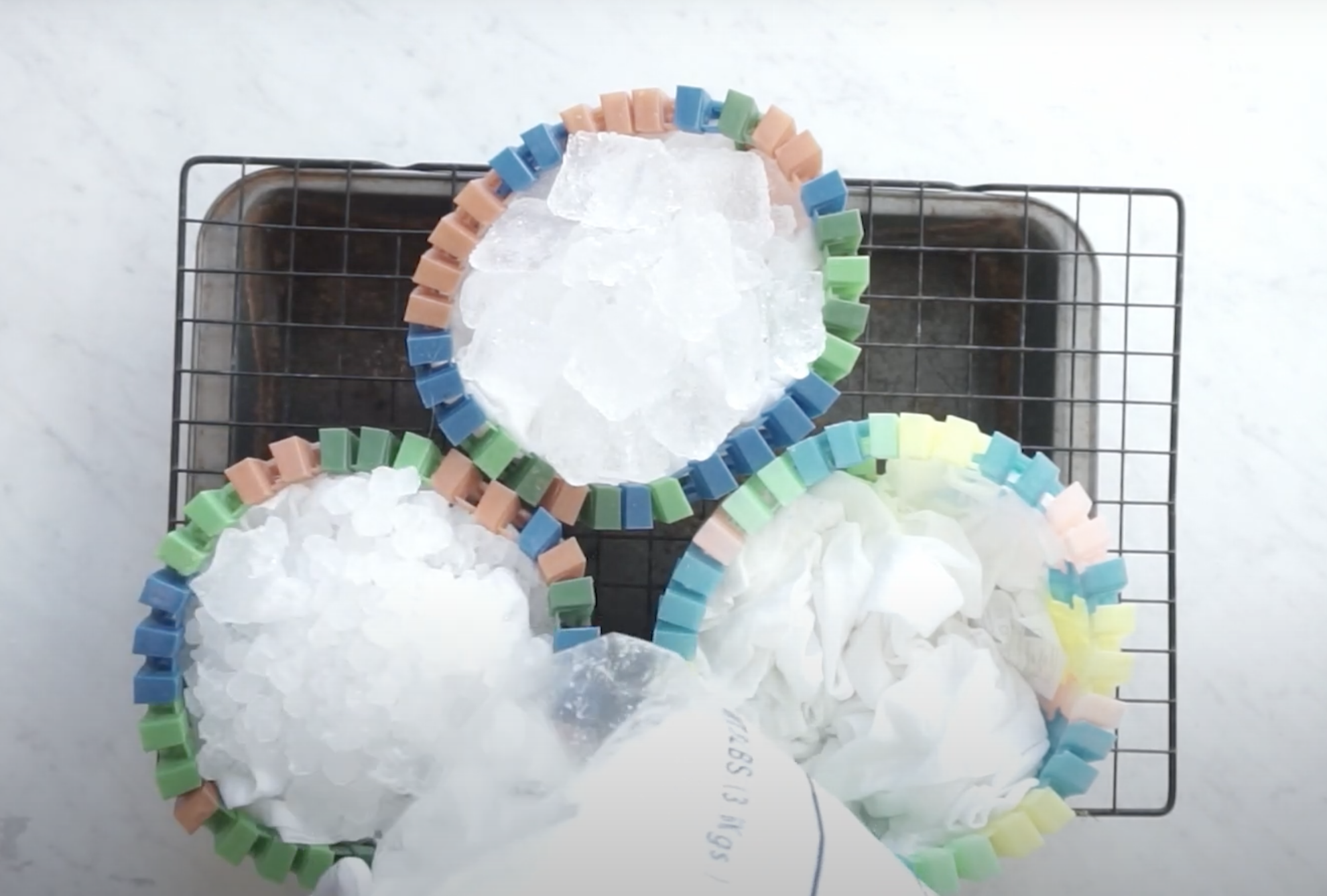 What Type of Ice Works Best for Ice Dyeing? (Pebble vs Crushed vs Cubed)