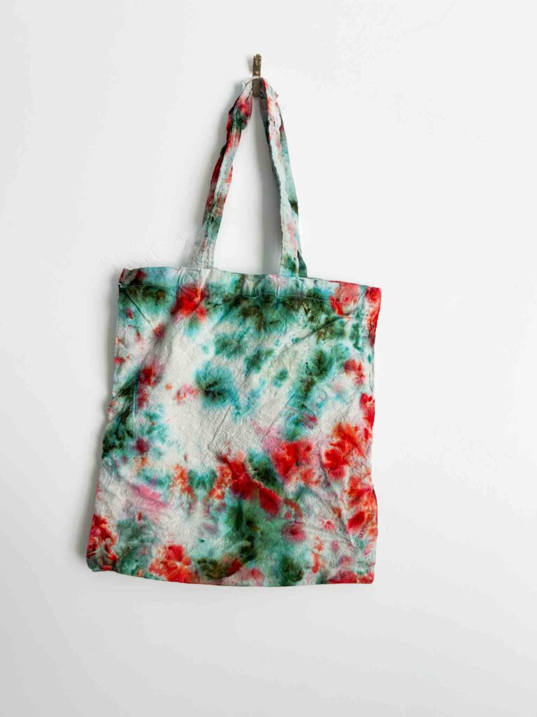 Tie-dyed tote bag using rubber bands, with Coral and Sea Glass color mix